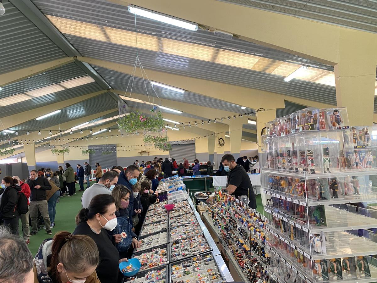 Asistentes a la feria de Playmobil de Curtis