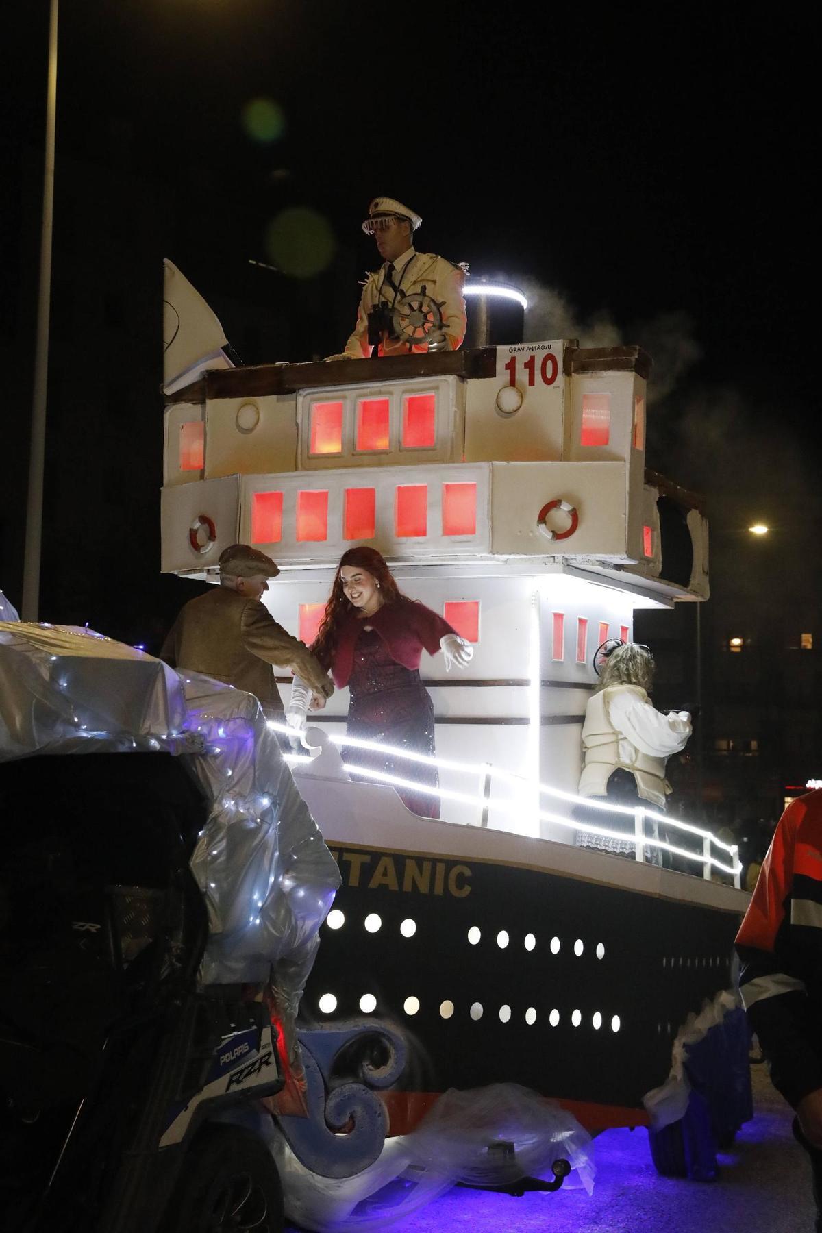 Así fue el gran Antroxu de Mieres: cientos de personas en el Carnaval, ¿estuviste desfilando?