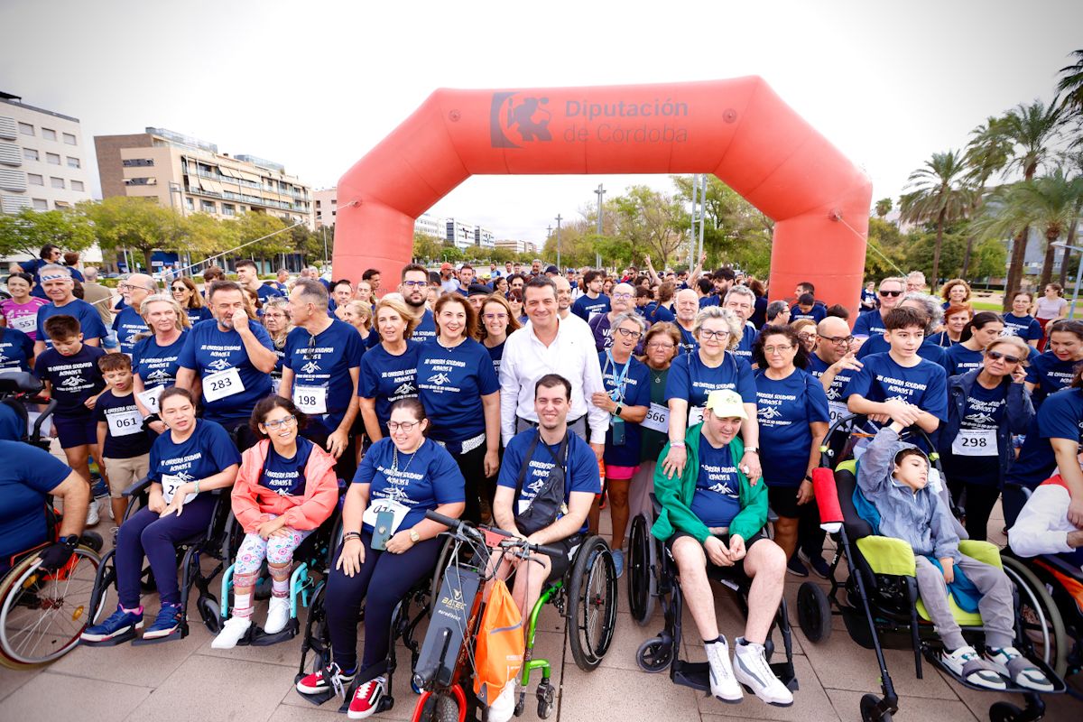 Unas 700 personas participan en la Carrera Acpacys