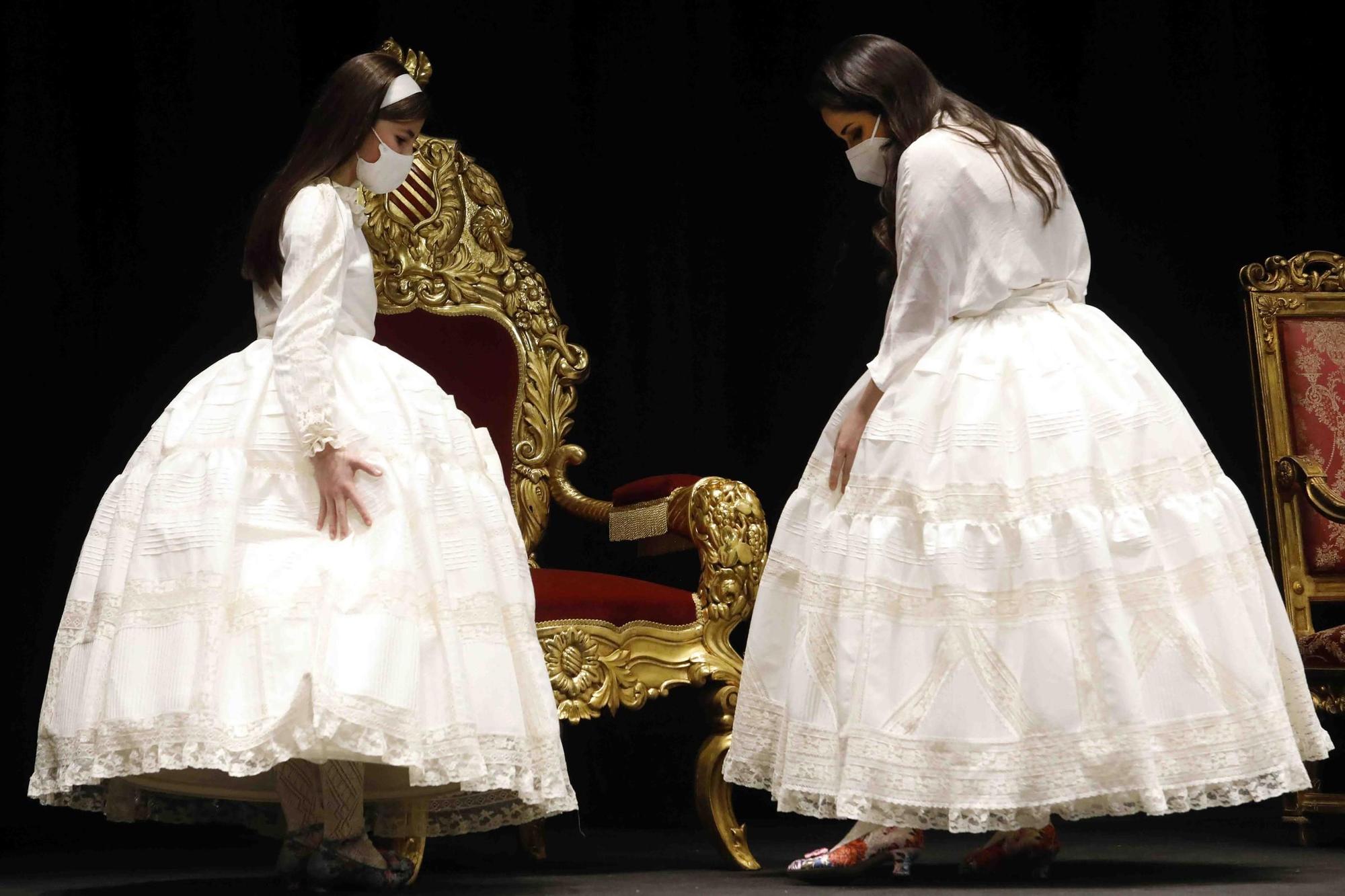 Ensayo de la exaltación de las falleras mayores