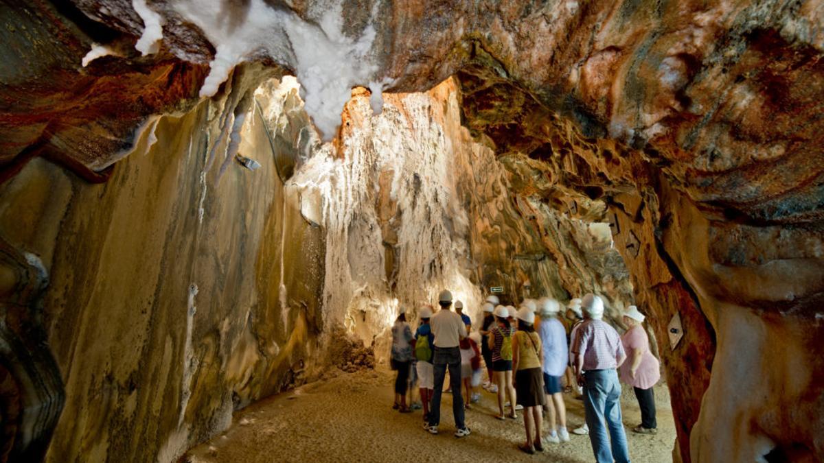 Visita al Parc Cultural de la Muntanya de Sal