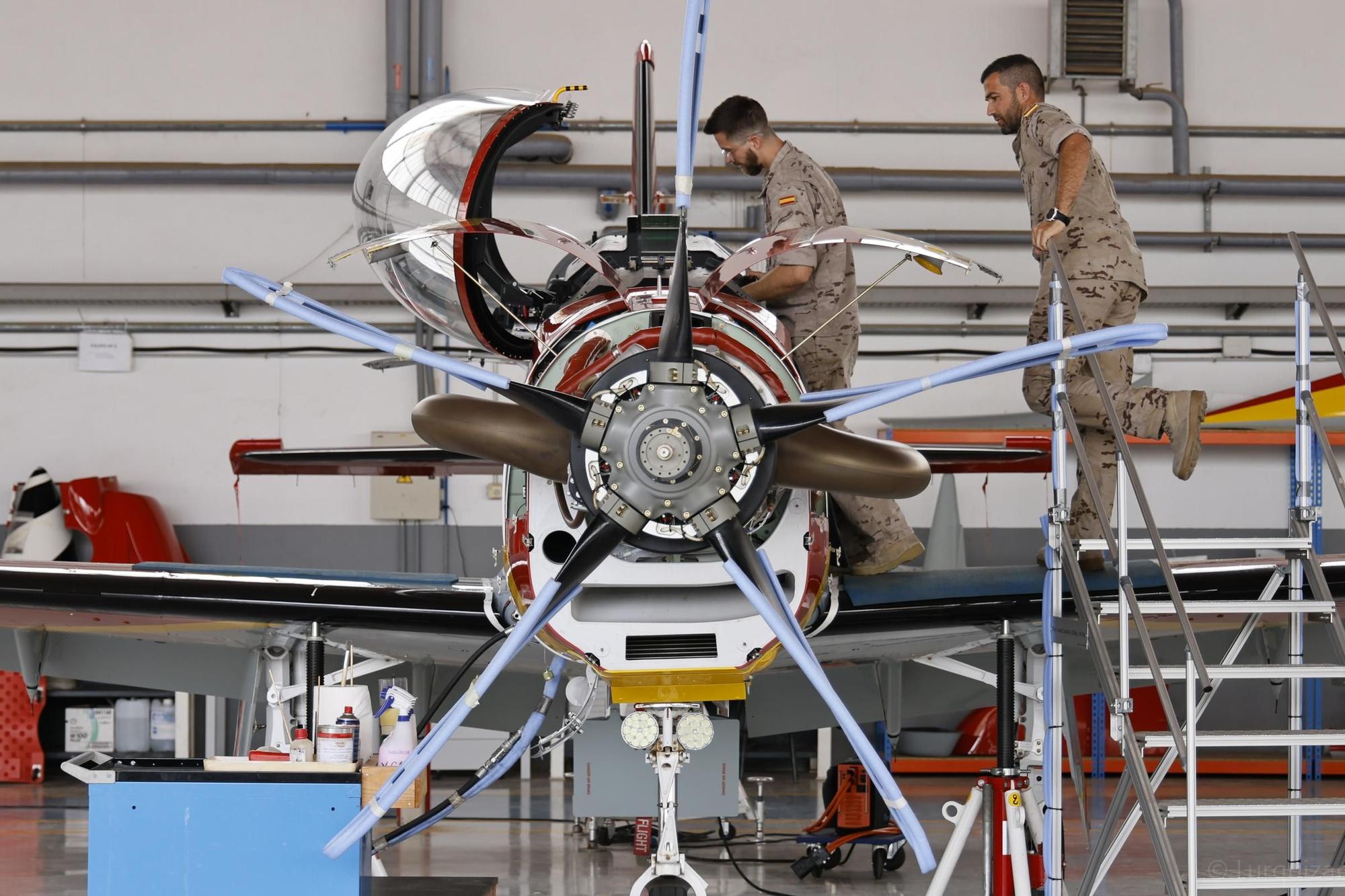 Las imágenes de la visita del rey Felipe VI a la Academia General del Aire en San Javier