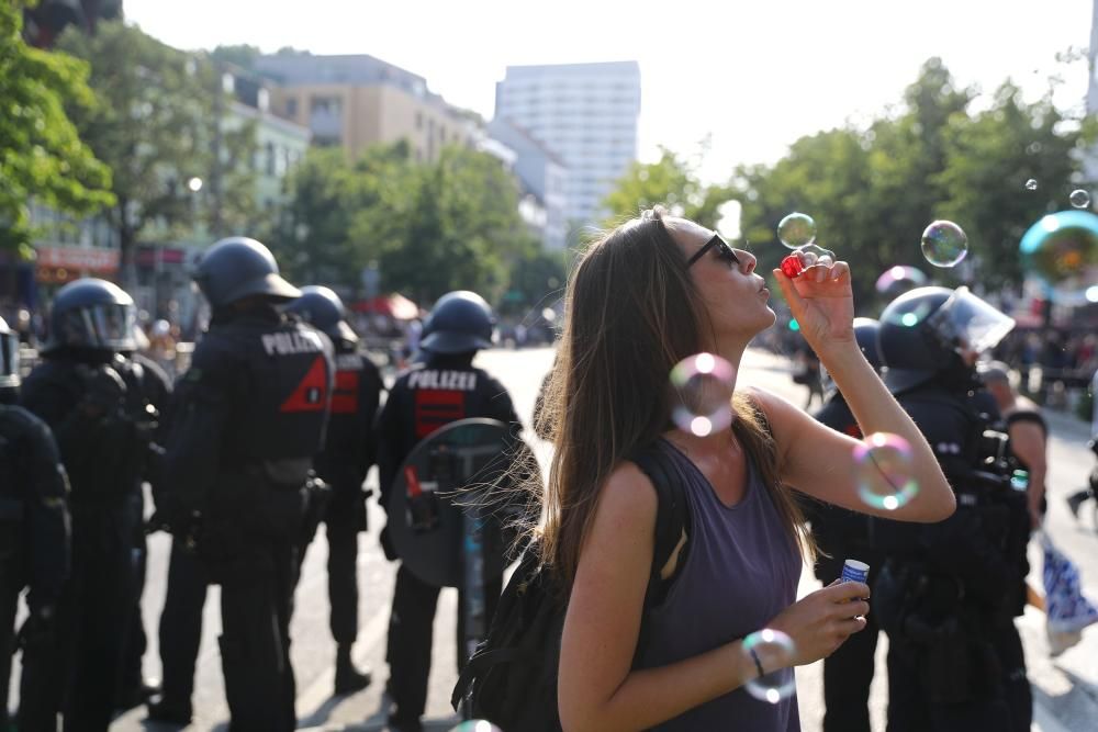 Nueva jornada de disturbios en las protestas contra la cumbre del G20 en Hamburgo.