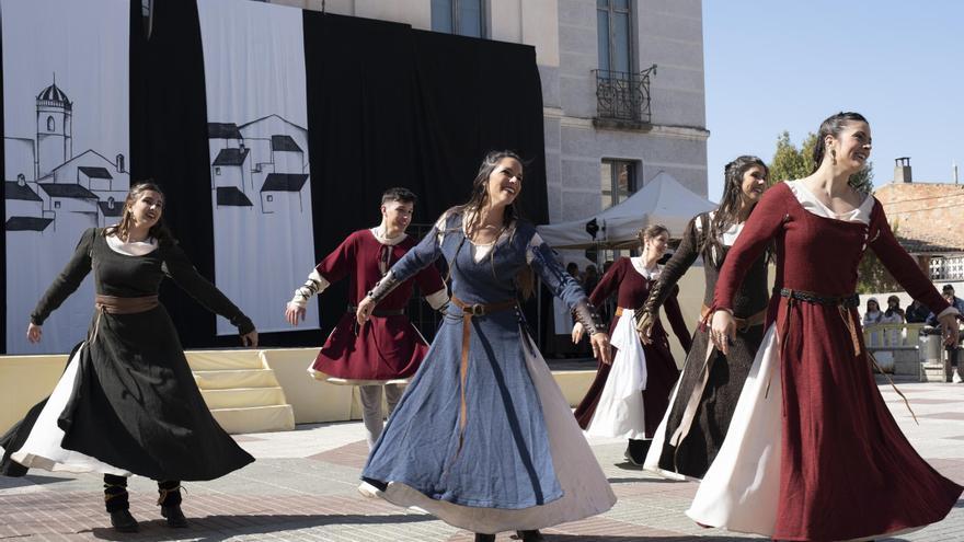 La Monacàlia de Navarcles potencia els espectacles itinerants i la gastronomia