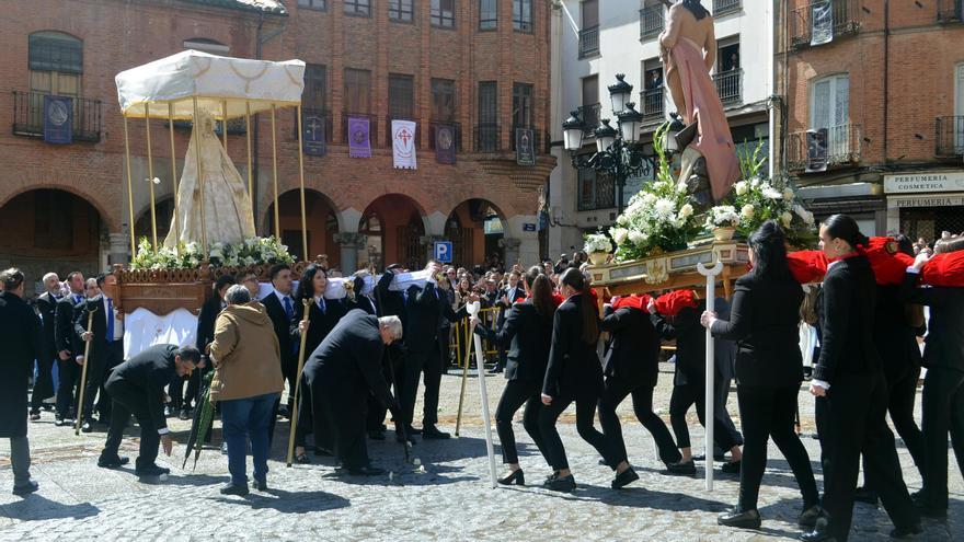 Semana Santa Benavente 2024: Así ha transcurrido la Procesión del Resucitado