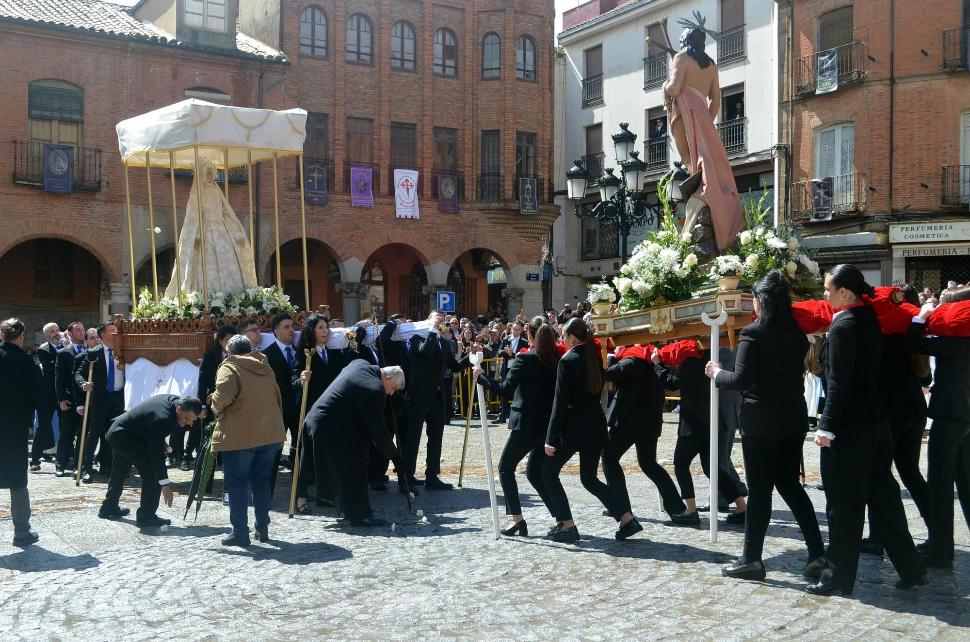 Semana Santa Benavente 2024: Así ha transcurrido la Procesión del Resucitado