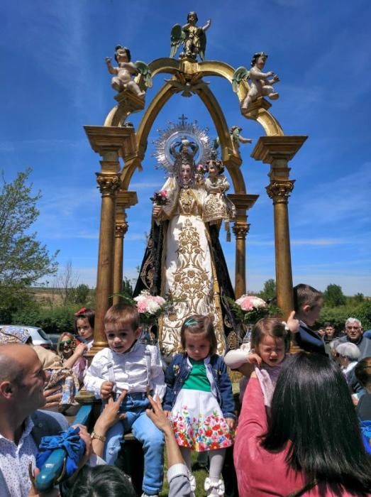 Romería de la Virgen del Olmo en Villaescusa.