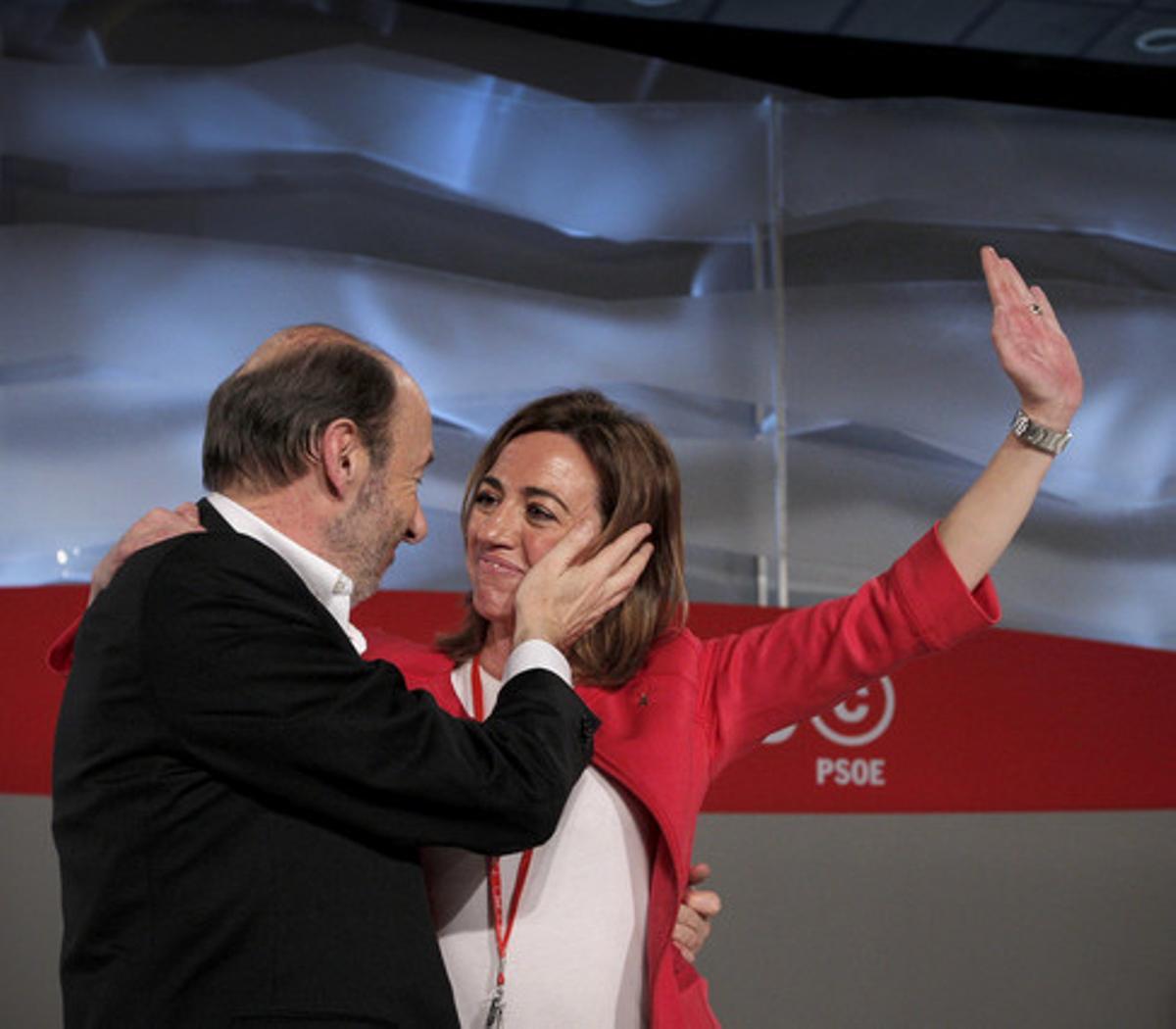 Rubalcaba i Chacón, en el congrés del PSOE en què el primer es va imposar a la segona, el febrer del 2008.