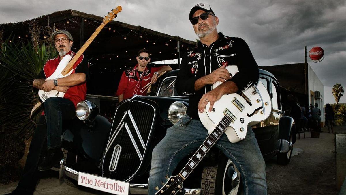 El trío de rockabilly The Metrallas. | CARLOS PASTOR