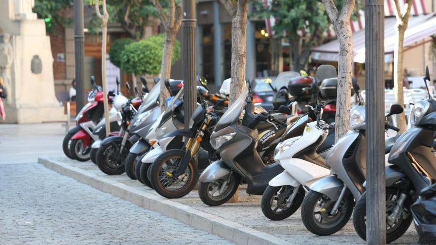 Viajar en moto es 12 veces más peligroso que hacerlo en coche