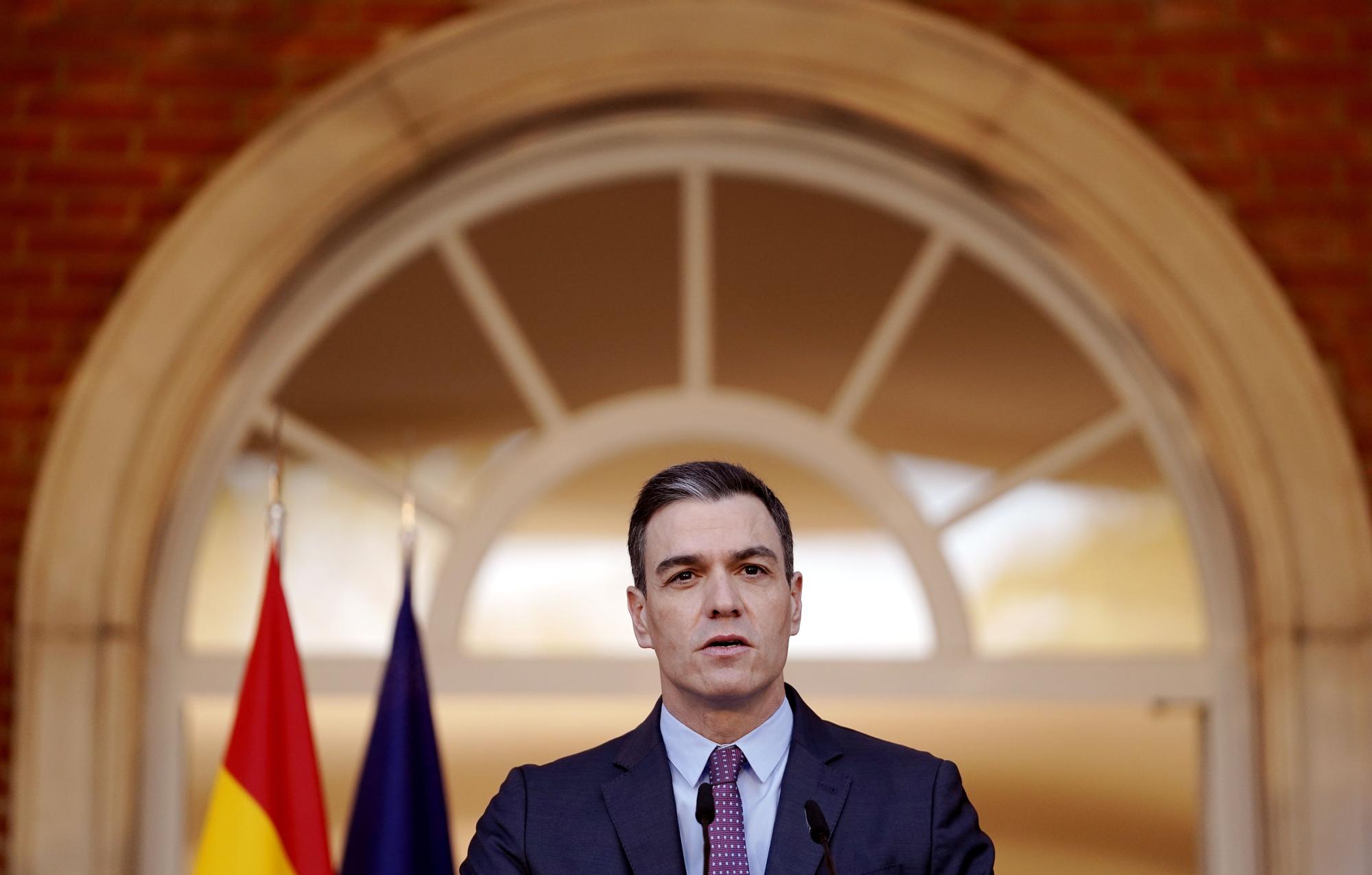 Pedro Sánchez, presidente del Gobierno, en una comparecencia en el Palacio de la Moncloa. FOTO JOSÉ LUIS ROCA