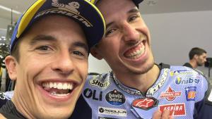 Marc y Alex Márquez, hoy, en Sachsenring, más felices que nunca.