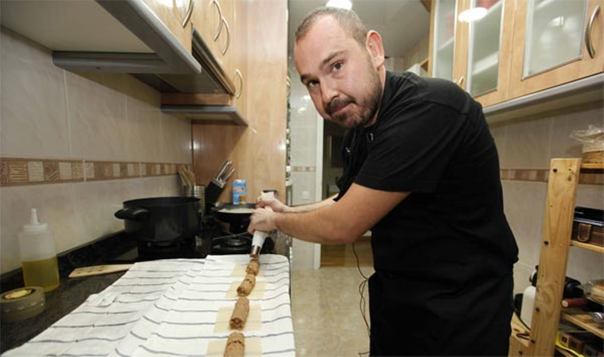 Los canelones de butifarra y pollo de David Jaén.