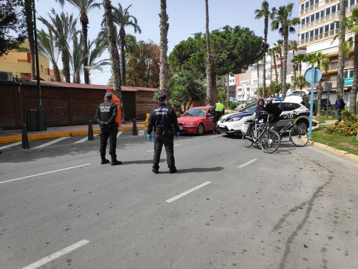 Control de la Policía Local durante la pandemia, en una imagen de archiva