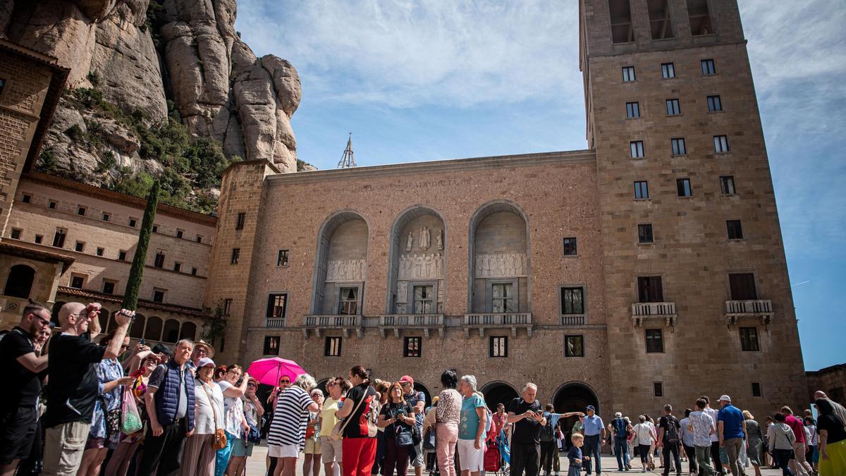 L'abadia de Montserrat celebra el 2025 el mil·lenari de la seva fundació