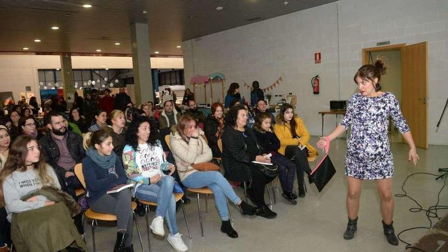 La obra &quot;No es país para coños&quot;, de Diana L. Varela, inauguró &quot;Festivala&quot;. // Noé Parga