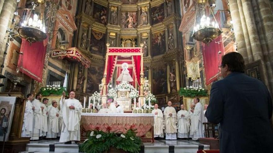 El arzobispo de Toledo anima en Guadalupe a &quot;luchar para que la miseria moral desaparezca&quot;