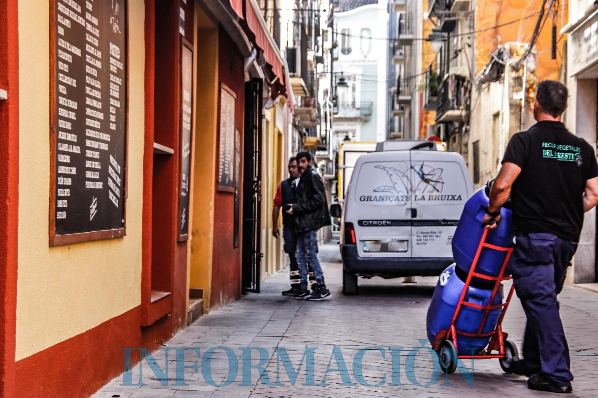 La anulación de la peatonalización por el TSJCV devuelve el tráfico a calles como Sant Llorenç en Alcoy