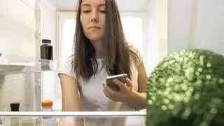 El truco de limpieza infalible para dejar la nevera como nueva