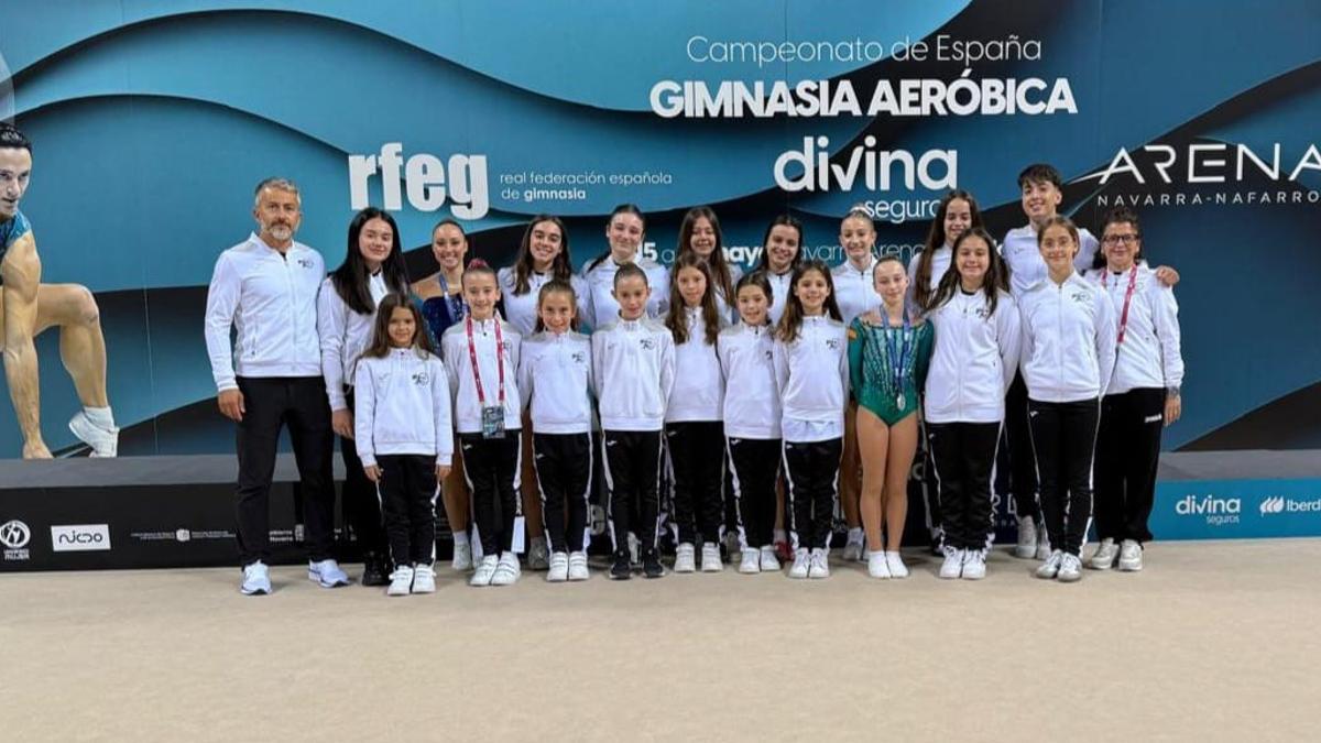 Gimnastas del Club Taekwondo Xàtiva en el Campeonato de España de Gimnasia Aeróbica, en Pamplona.