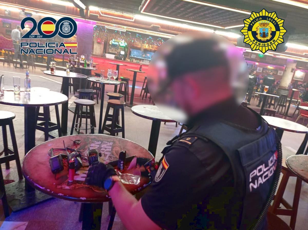 Imagen del operativo policial en Benidorm.