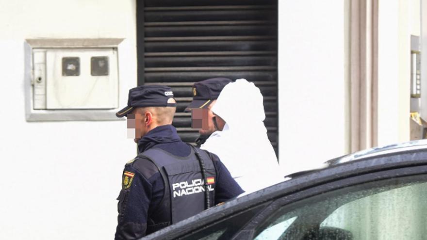 Al menos un detenido en una redada antidroga en dos barrios de A Coruña y en Meicende