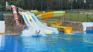El parque acuático de Corvera reabre sus puertas y podría aspirar a acoger a 50.000 usuarios