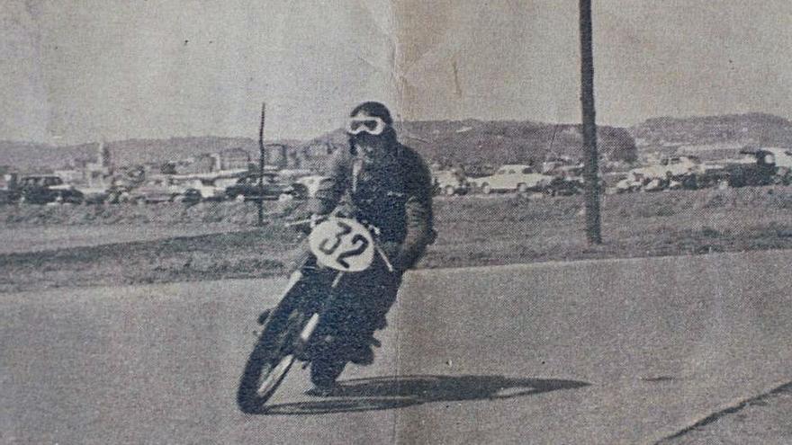 Durante una prueba de velocidad en 1962.