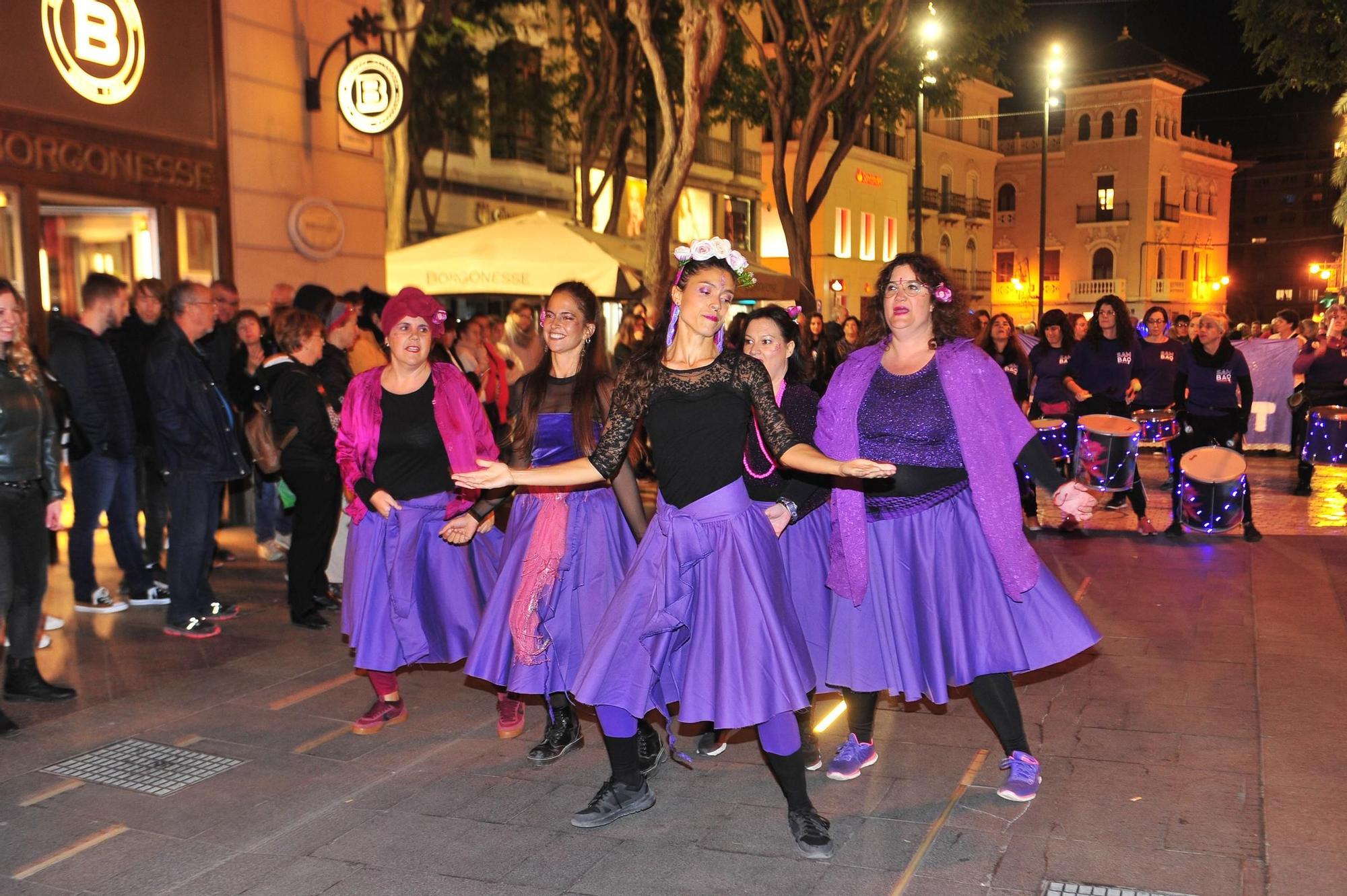 Manifestación por el 25N en Elche