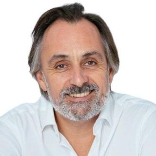 Paco Campos León