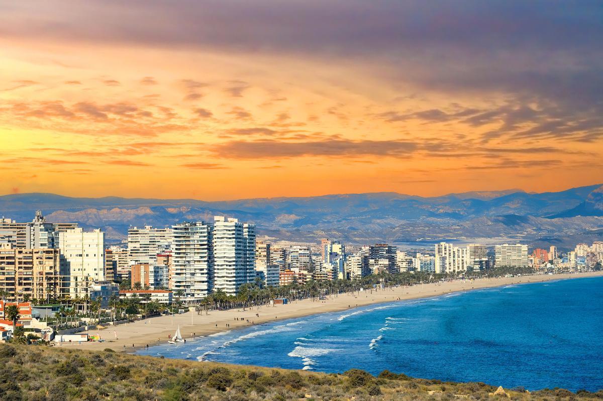 San Juan Playa al atardecer.