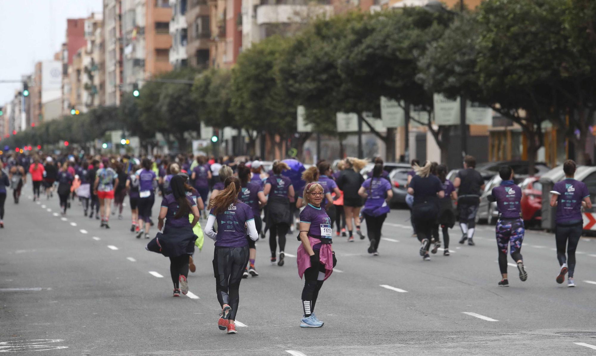 Búscate en la 10 k del Día de la Mujer