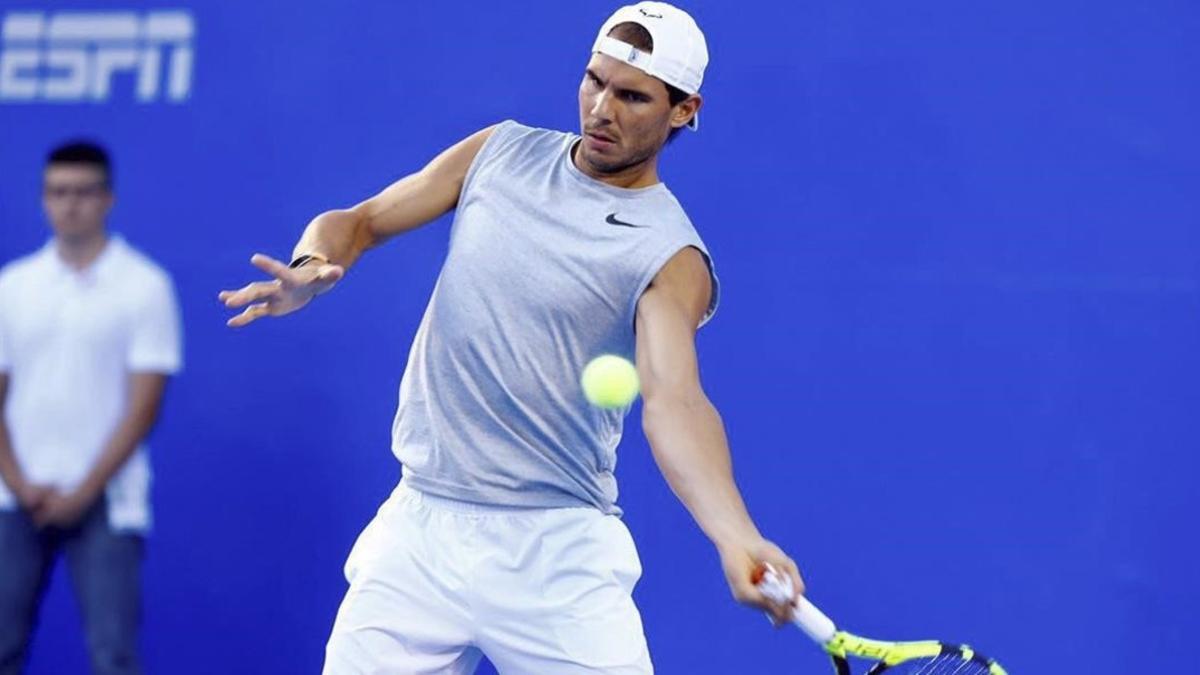 Rafael Nadal, entrenando en Acapulco.