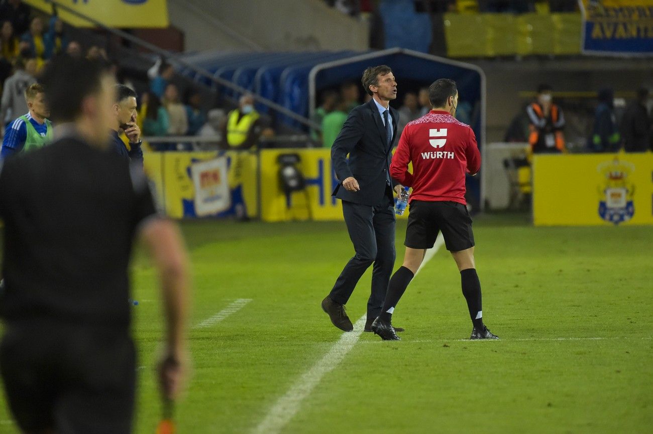 UD Las Palmas - Real Oviedo