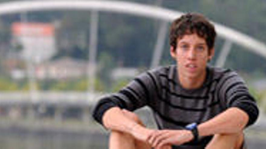 El triatleta Diego Paz, en Pontevedra. // Gustavo Santos