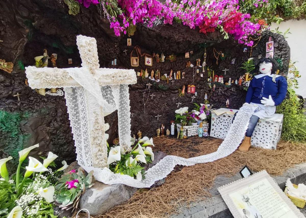 Cruces y ‘mayos’ con tradición.