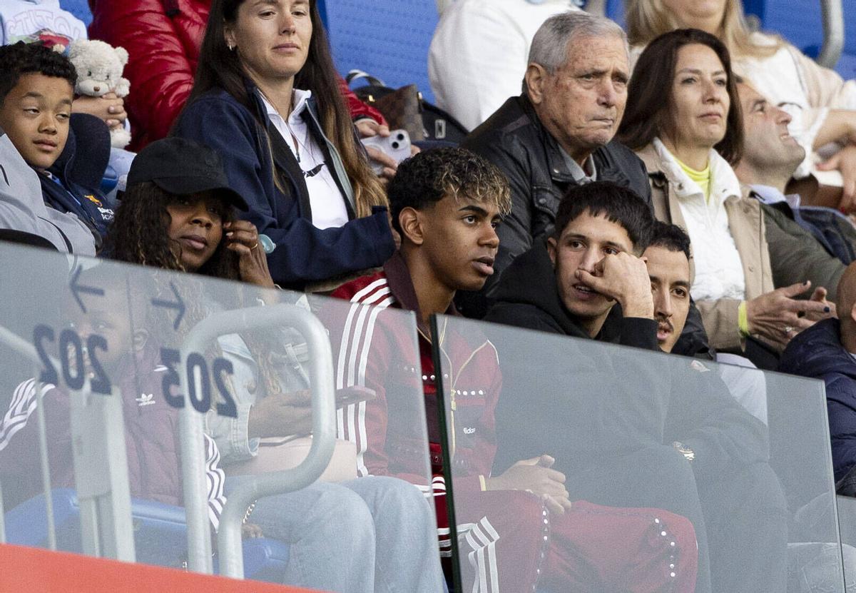Lamine Yamal, inseparable de su entorno más cercano en el que se encuentra su primo Moha Abde