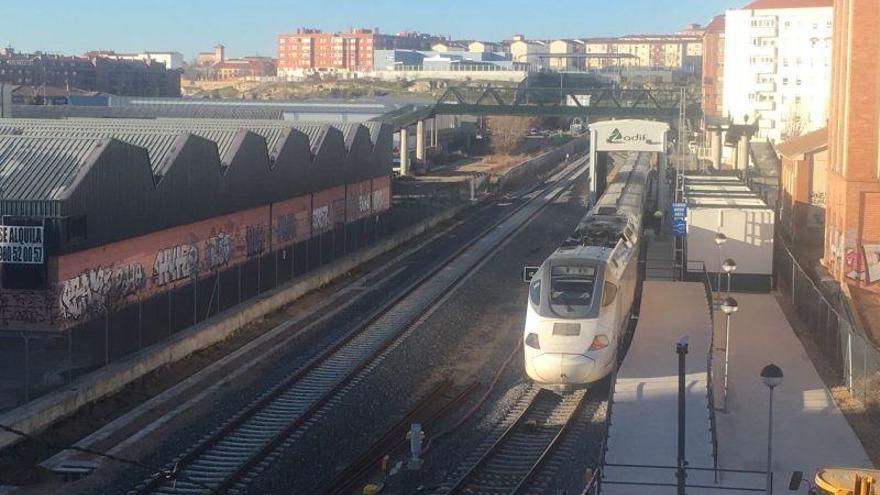 Tren atrapado en el cambiador de ancho