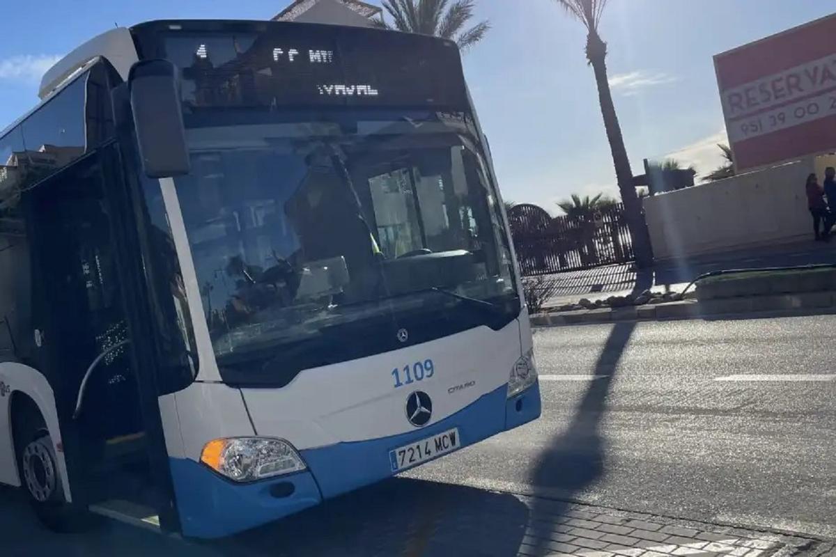 Los lunes, martes y viernes sólo circula el 30% de autobuses, entre las 07.15 y las 10.15 horas.