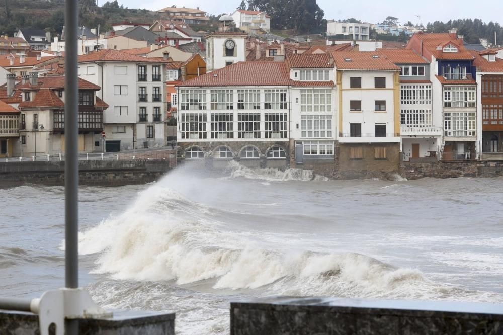 El temporal deja huella en la costa gozoniega