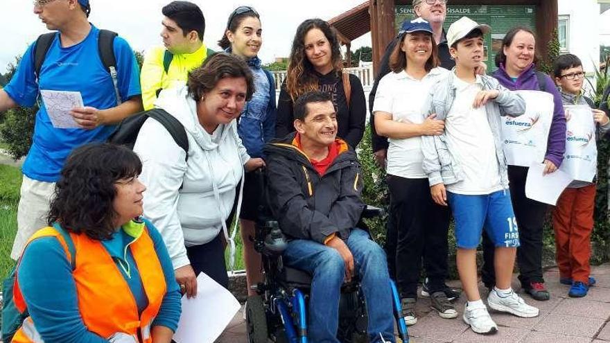 Senderismo inclusivo organizado por la Caixa y la Fundación María José Jove