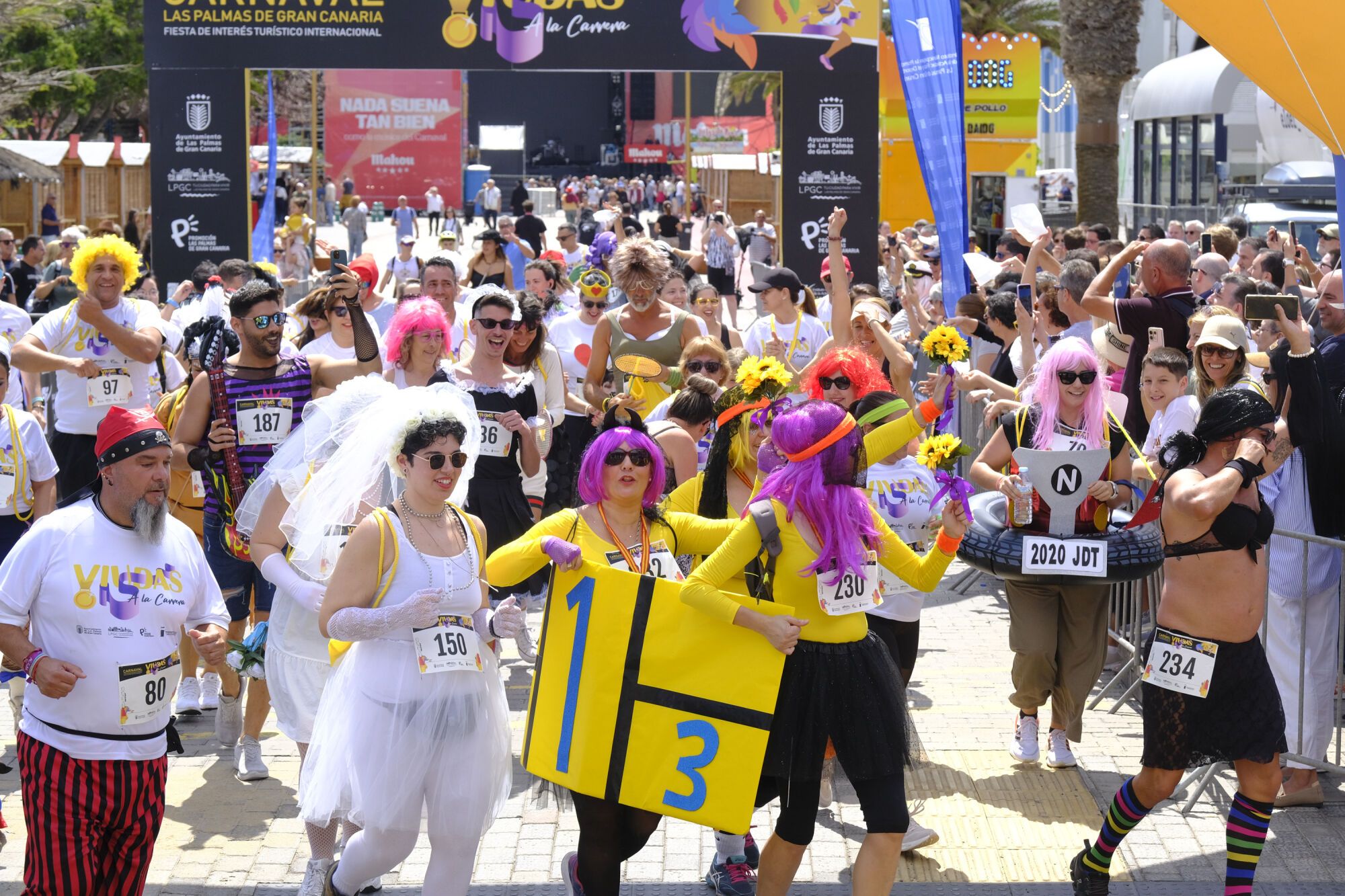 Carrera de viudas en el Carnaval