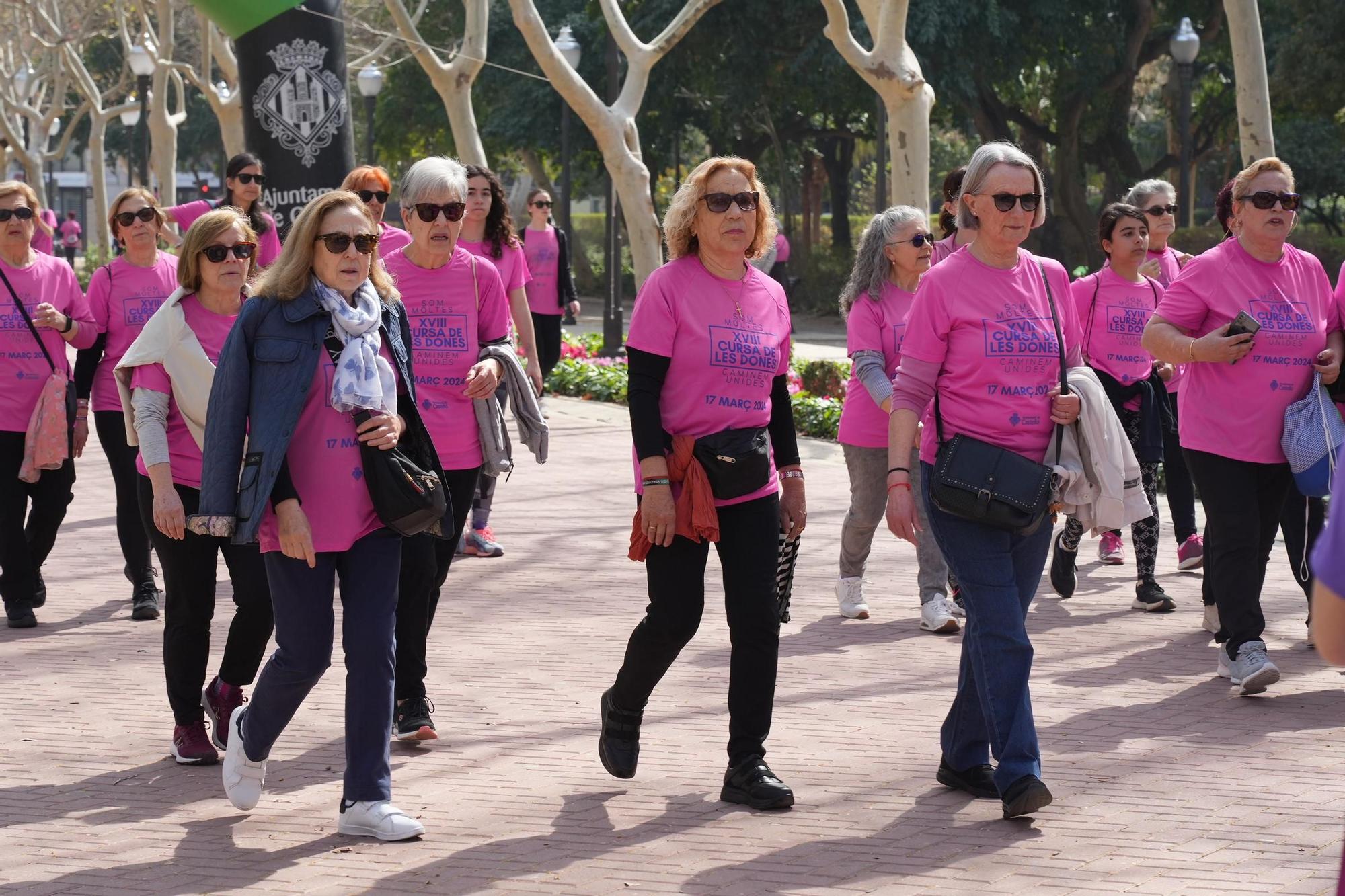 Todas las imágenes de la XVIII 'Cursa de les Dones' de Castelló