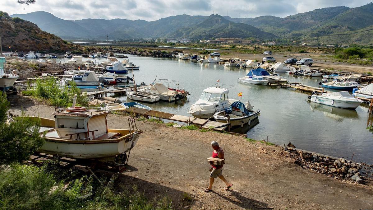 Actual puerto deportivo de Portmán, ubicado en un extremo de la bahía.