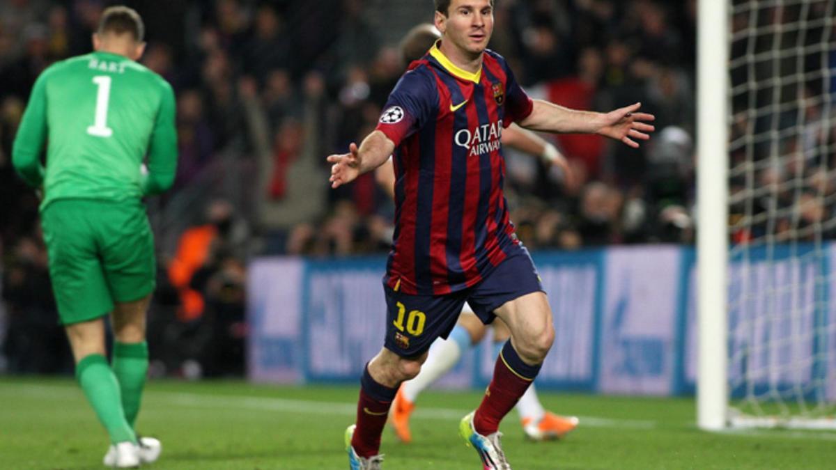 Leo Messi celebró así el gol que anotó ante el Manchester City en el Camp Nou el 12 de marzo de 2014 (2-1)