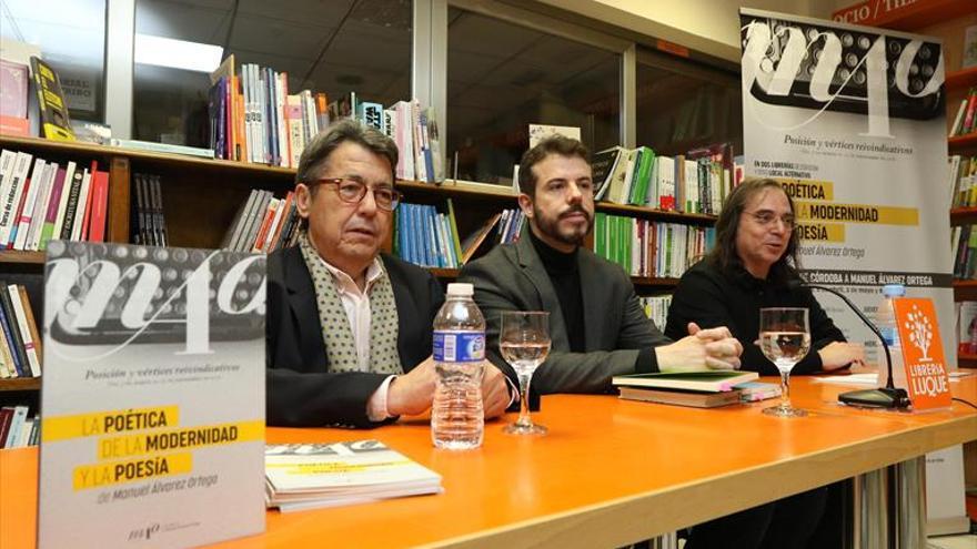 Lectura poética de Vicente Luis Mora