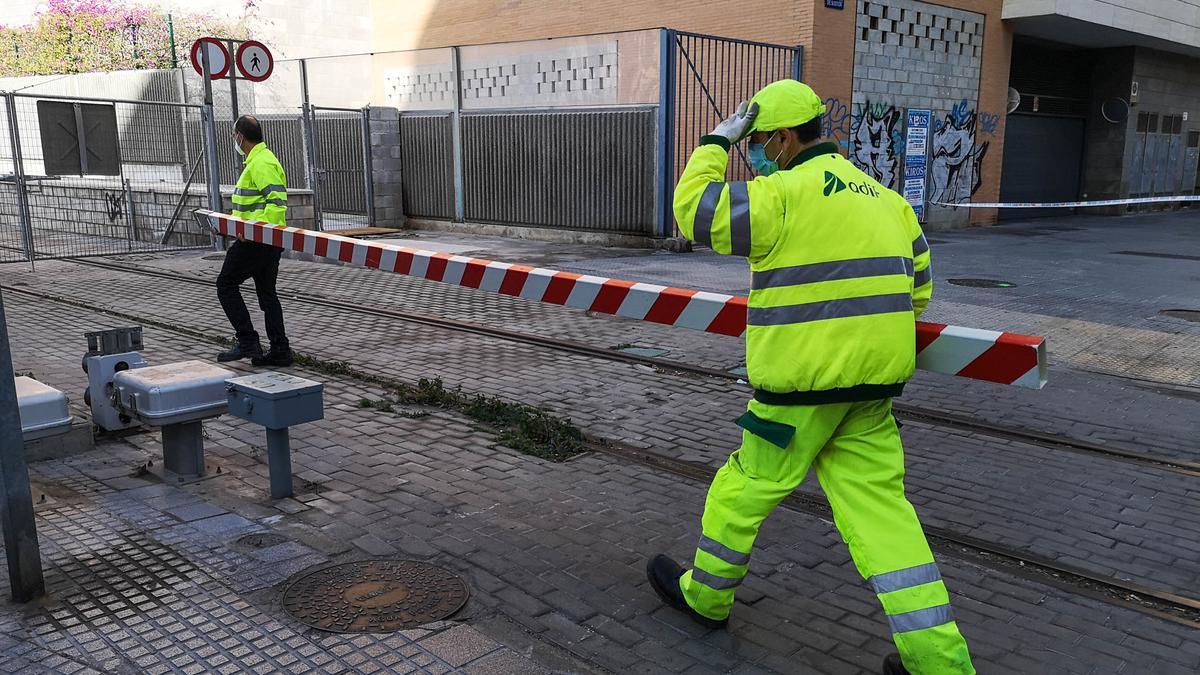 Reitran la barrera del paso a nivel de Héroe de Sostoa debido al azote del viento