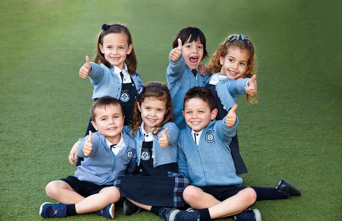 Un grupo de alumnos del Colegio San Cristóbal de Castellón.