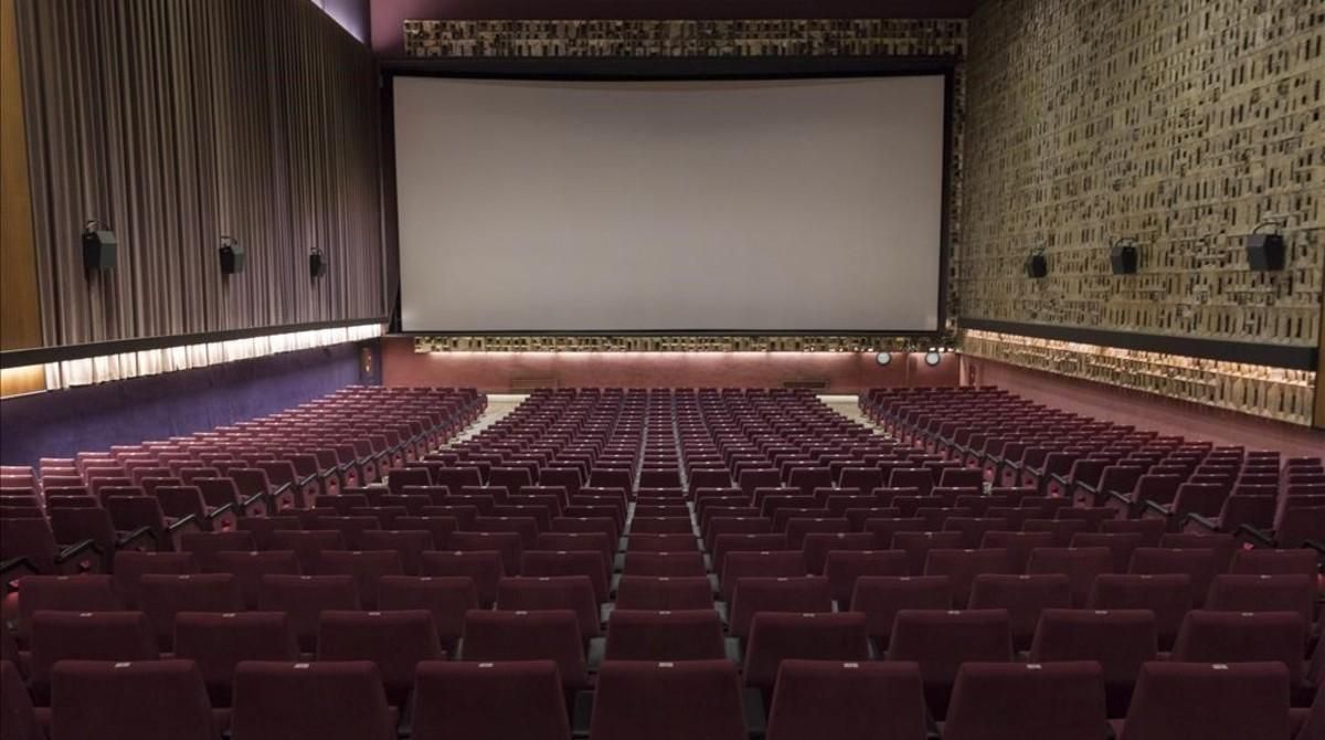 undefined26532506 barcelona 02 07 2014 sala principal de los cines aribau 161111110147 undefined26532506 barcelona 02 07 2014 sala principal de los cines aribau 161111110147