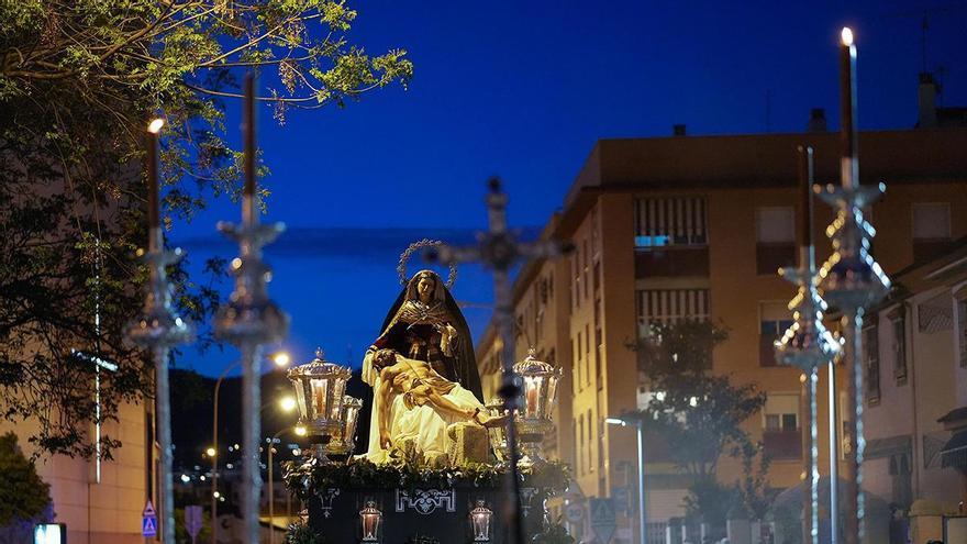 El Sábado de Pasión desborda con ilusión cofrade que florece en cada barrio de Córdoba